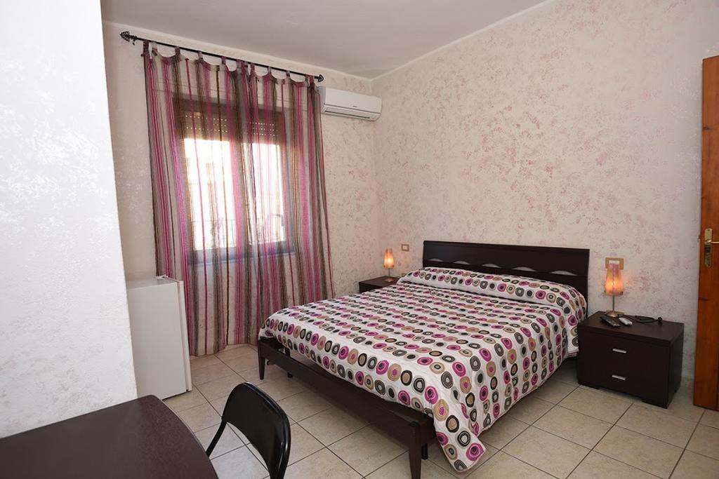 Sa Marina Bed & Breakfast La Caletta Eksteriør bilde